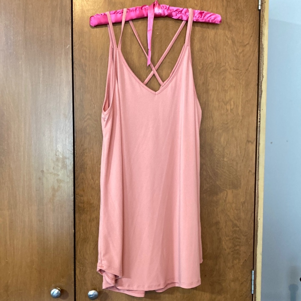 Smoke free pet friendly home new seldom worn runs big size lrg salmon / rose
